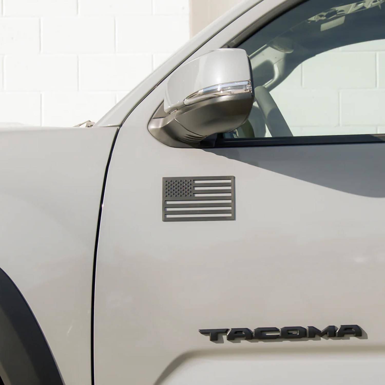 USA 3M Adhesive-Backed Small American Flag 2 pack