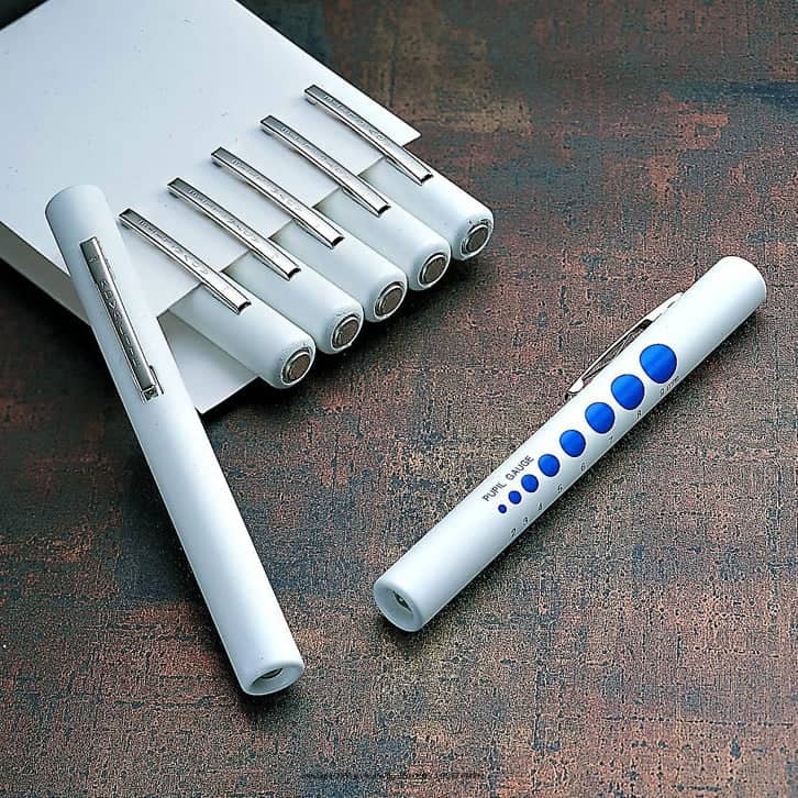 American Diagnostic Corp. Disposable Diagnostic Penlight wit