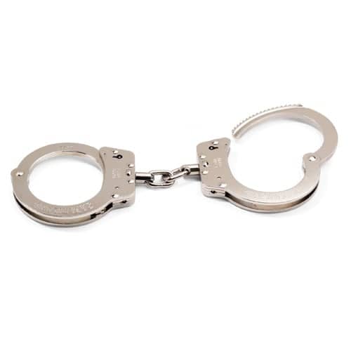 Hiatt NIJ Approved Standard Chain Style Cuff